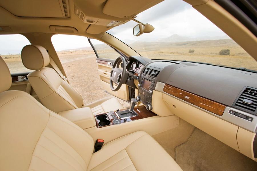  Volkswagen Touareg 2007 года  (фото 94 из 99)